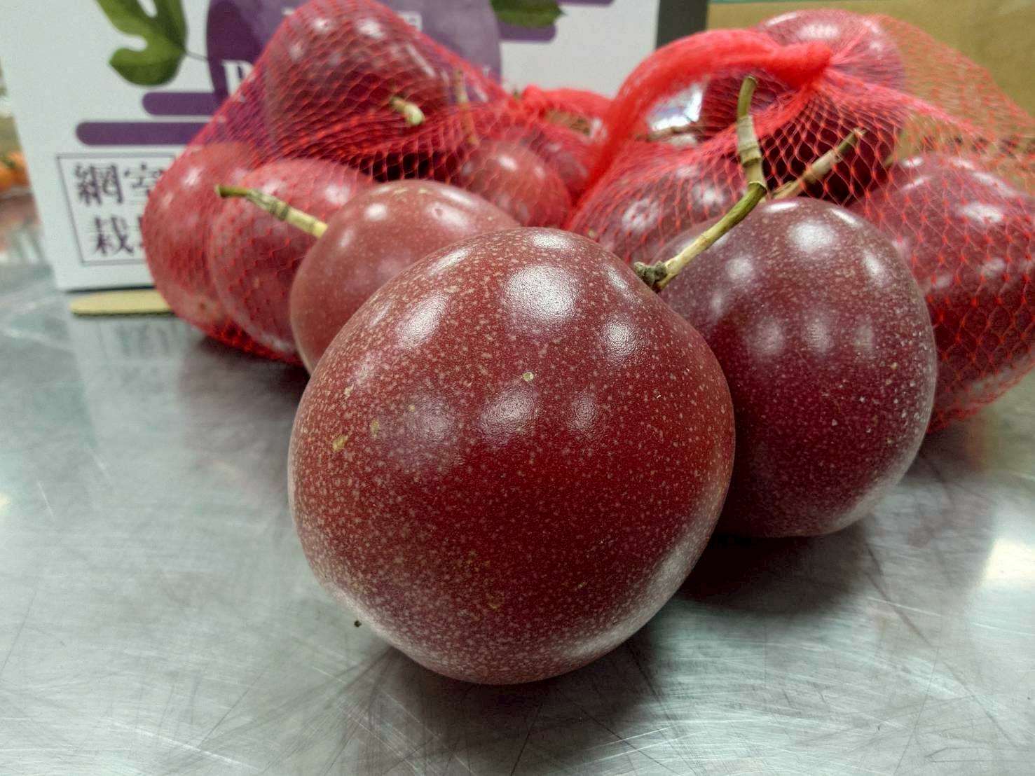 【限量15袋】【美濃農會】良場百香果比賽優勝-百香果大果 (4/6結單)